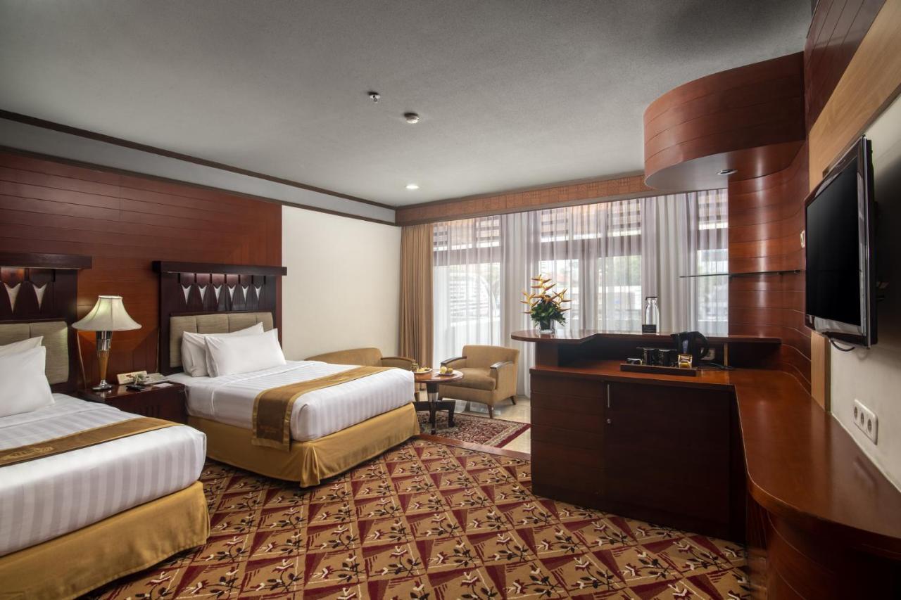 Hotel Savoy Homann Bandung Ngoại thất bức ảnh