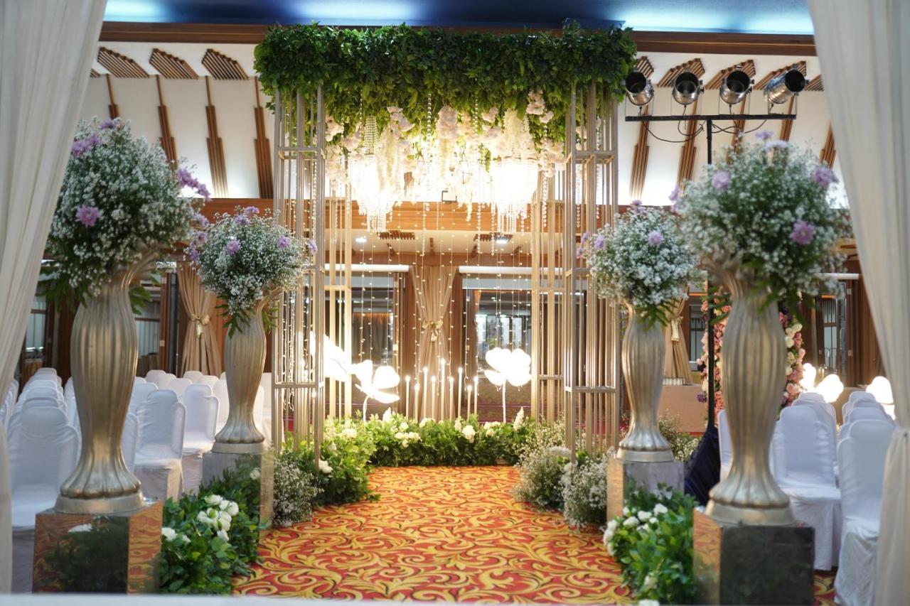 Hotel Savoy Homann Bandung Ngoại thất bức ảnh