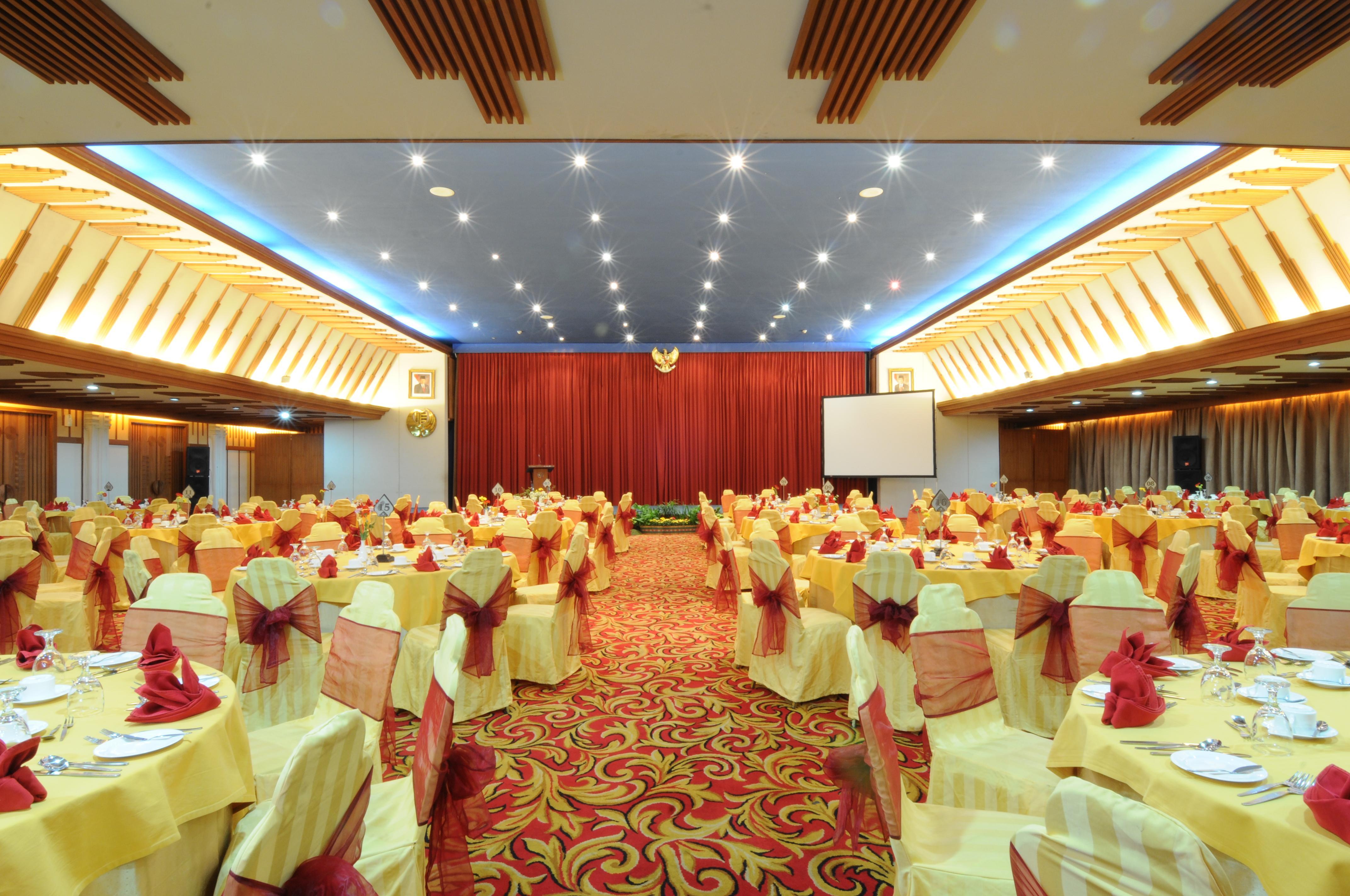 Hotel Savoy Homann Bandung Ngoại thất bức ảnh